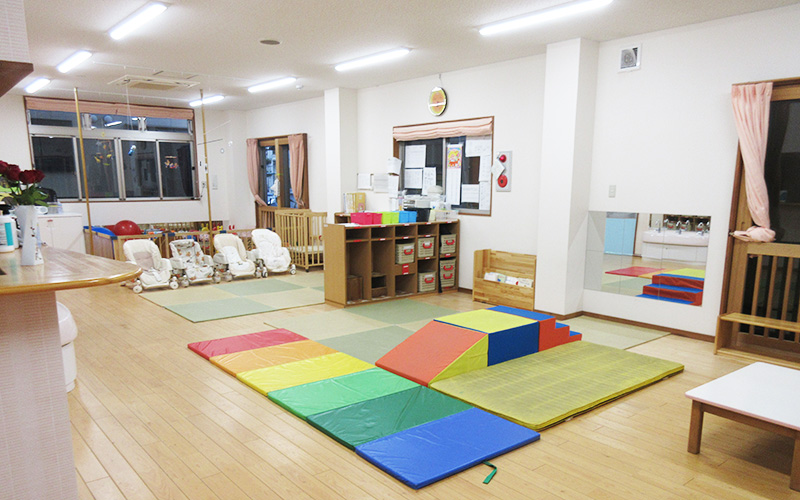 【白】0歳児クラス